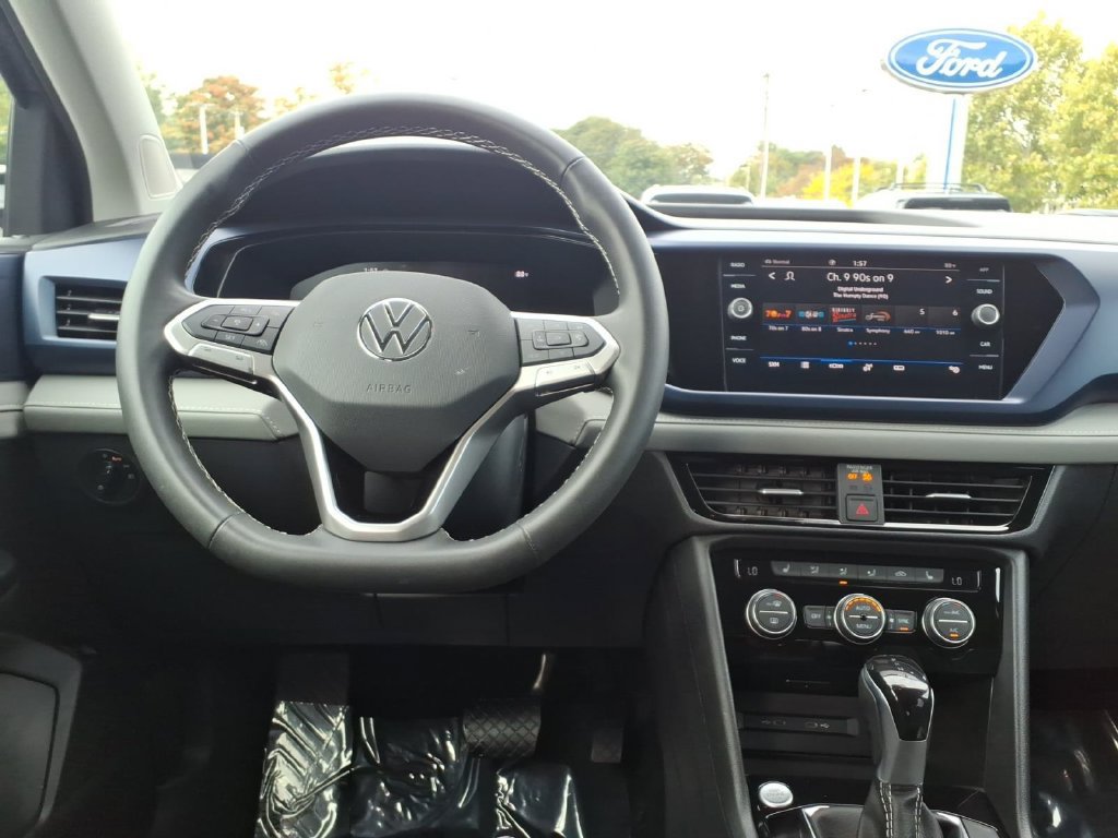 Used 2024 Volkswagen Taos SE AWD/4WD image 15
