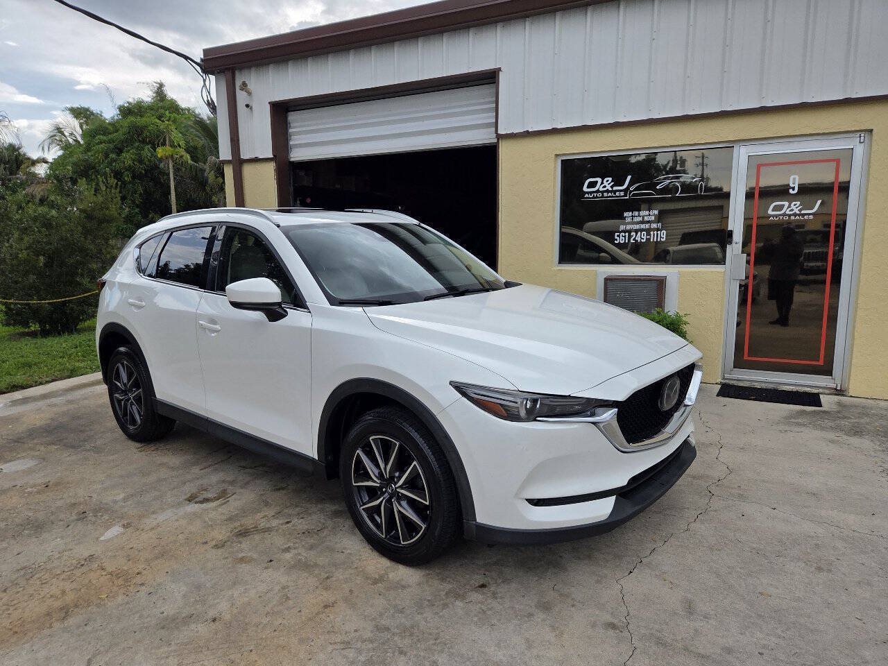 Used 2018 MAZDA CX-5 Grand Touring AWD/4WD image 1