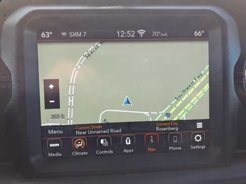 Used 2020 Jeep Gladiator Overland image 4