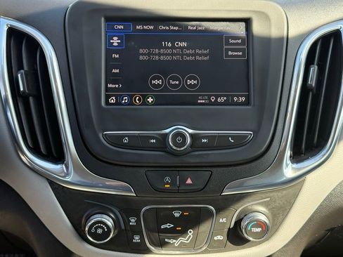 Used 2024 Chevrolet Equinox LS w/ Driver Confidence II Package image 18