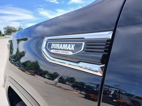 Certified 2025 GMC Sierra 1500 Denali w/ Denali Reserve Package AWD/4WD image 10
