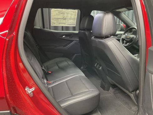 New 2026 Chevrolet Equinox LT image 9