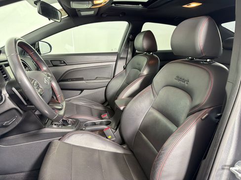 Used 2018 Hyundai Elantra Sport FWD image 4