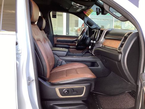 Used 2019 RAM 1500 Limited AWD/4WD image 14