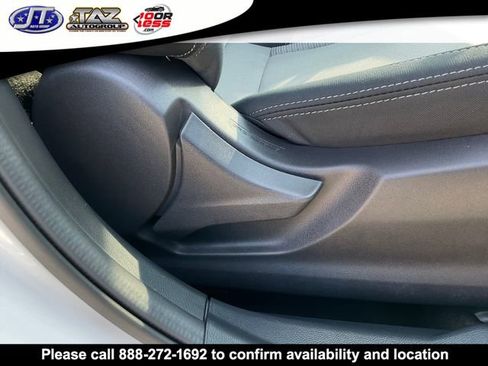 Used 2024 Subaru Outback Premium image 14