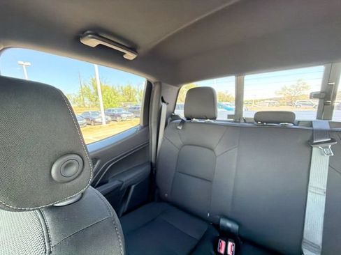Used 2024 Chevrolet Colorado LT w/ LT Convenience Package II RWD image 14