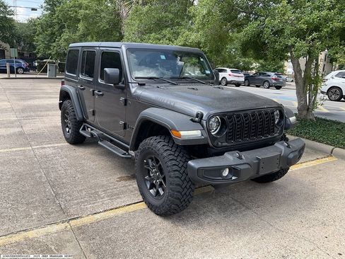 Used 2025 Jeep Wrangler Unlimited Sport AWD/4WD image 6