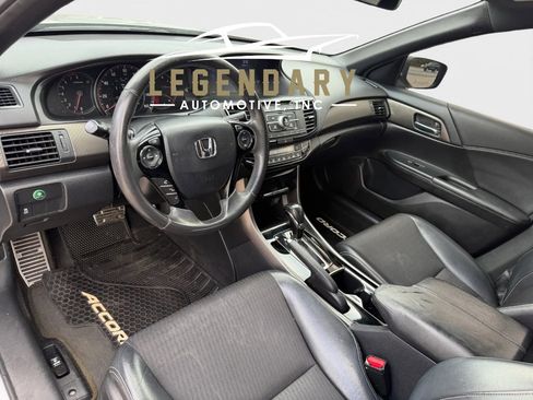 Used 2016 Honda Accord Sport image 11