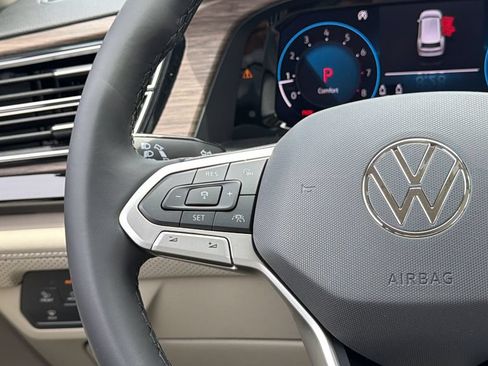 New 2026 Volkswagen Atlas SEL Premium R-Line AWD/4WD image 15