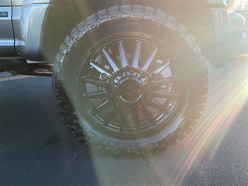 Used 2022 Ford F450 Platinum w/ FX4 Off-Road Package image 10