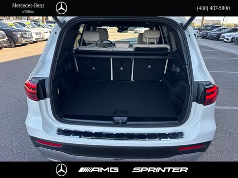 Used 2026 Mercedes-Benz GLB 250 image 8