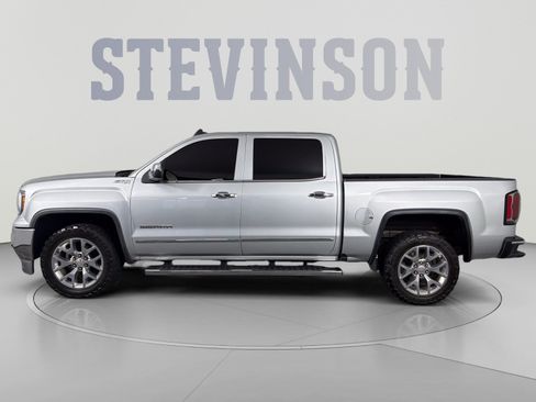 Used 2018 GMC Sierra 1500 SLT w/ SLT Premium Package AWD/4WD image 4