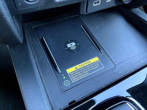 Used 2024 Honda Passport Black Edition image 15