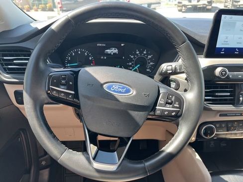 Used 2022 Ford Escape SEL AWD/4WD image 34