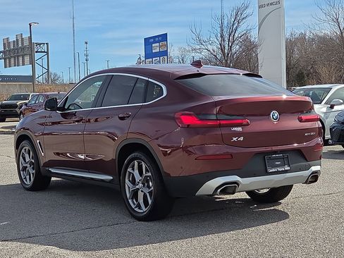Used 2023 BMW X4 xDrive30i w/ Premium Package image 4