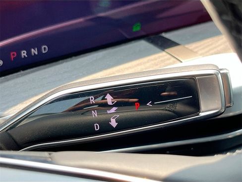 New 2025 Cadillac Escalade IQ Luxury 2 image 16