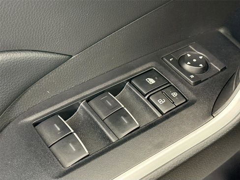 Certified 2022 Toyota RAV4 XLE image 25