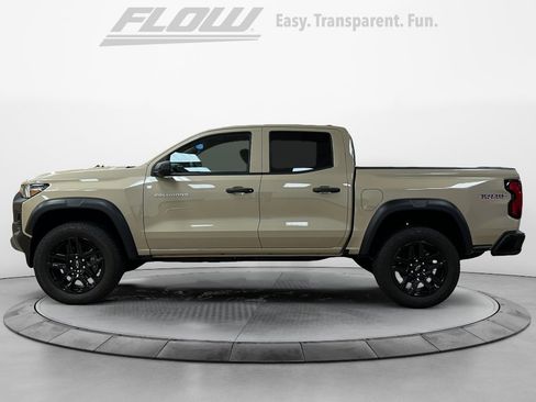 Used 2024 Chevrolet Colorado Trail Boss AWD/4WD image 5