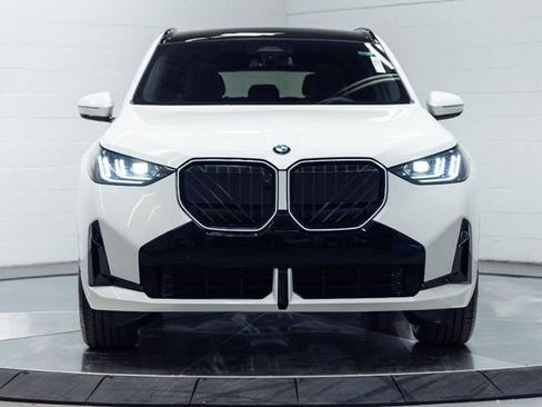 New 2026 BMW X3 xDrive30 w/ Premium Package AWD/4WD image 7