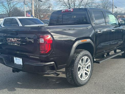 New 2026 GMC Canyon Denali image 8