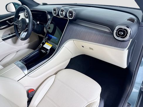 Certified 2026 Mercedes-Benz GLC 300 image 17