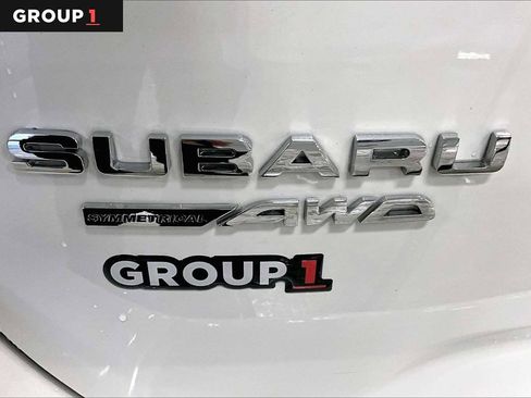 Used 2023 Subaru Forester Premium image 31