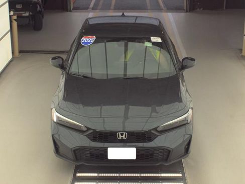 Used 2025 Honda Civic Sport image 2