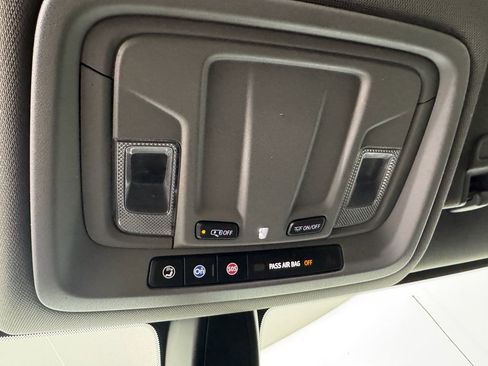 Used 2021 Chevrolet Silverado 1500 RST image 28