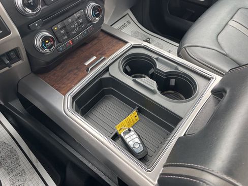 Used 2017 Ford F250 Platinum w/ Platinum Ultimate Package image 20