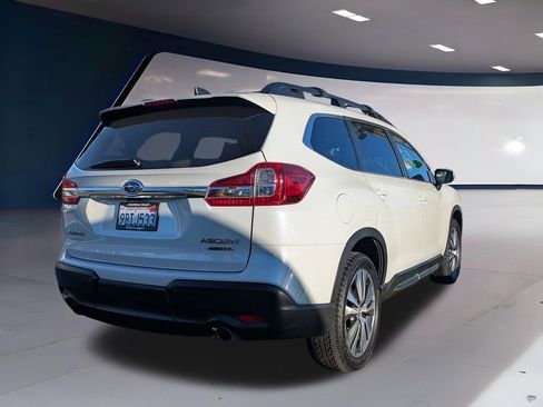 Used 2022 Subaru Ascent Limited w/ Technology Package image 3