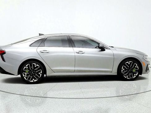 Used 2025 Kia K5 GT FWD image 4