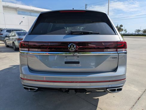 New 2026 Volkswagen Atlas SEL Premium R-Line AWD/4WD image 5