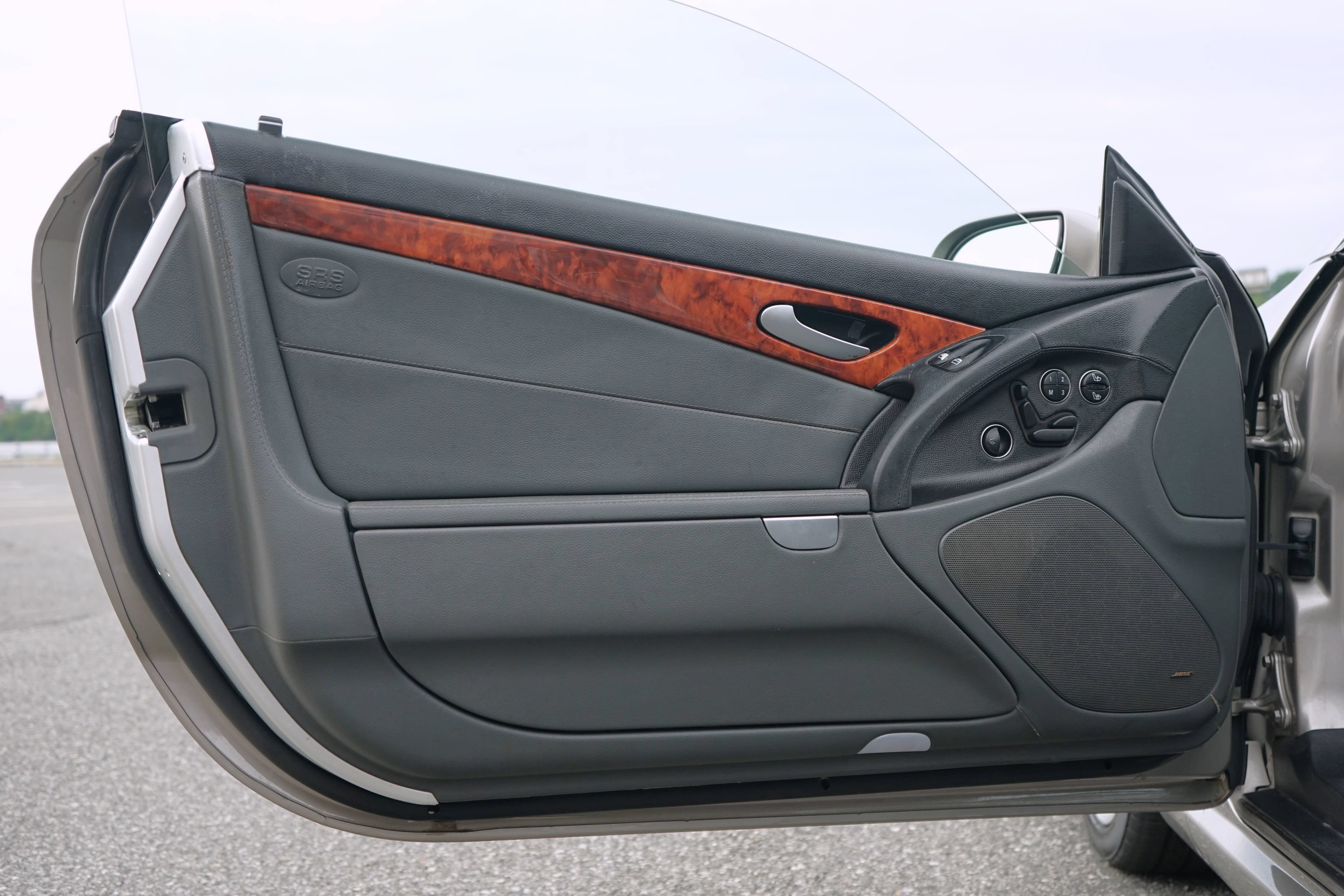 Used 2005 Mercedes-Benz SL 500 image 14