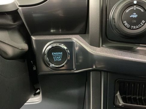 Used 2025 Ford F150 Lariat AWD/4WD image 25