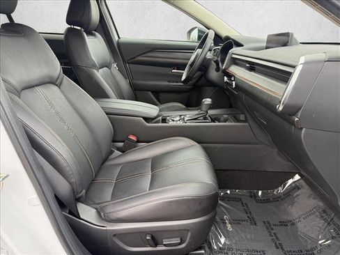 Used 2025 MAZDA CX-50 2.5 Hybrid w/ Premium Plus Pkg image 11