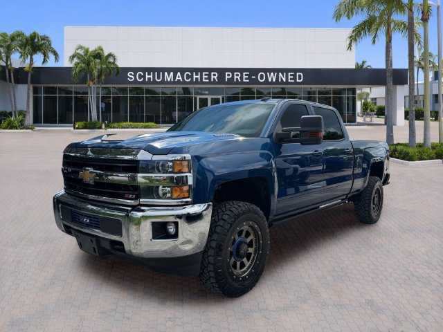 Used 2019 Chevrolet Silverado 2500 LT w/ LT Convenience Package AWD/4WD image 3