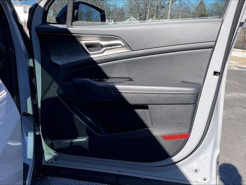 Used 2024 Kia Sportage X-Line w/ X-Line Premium Package image 27