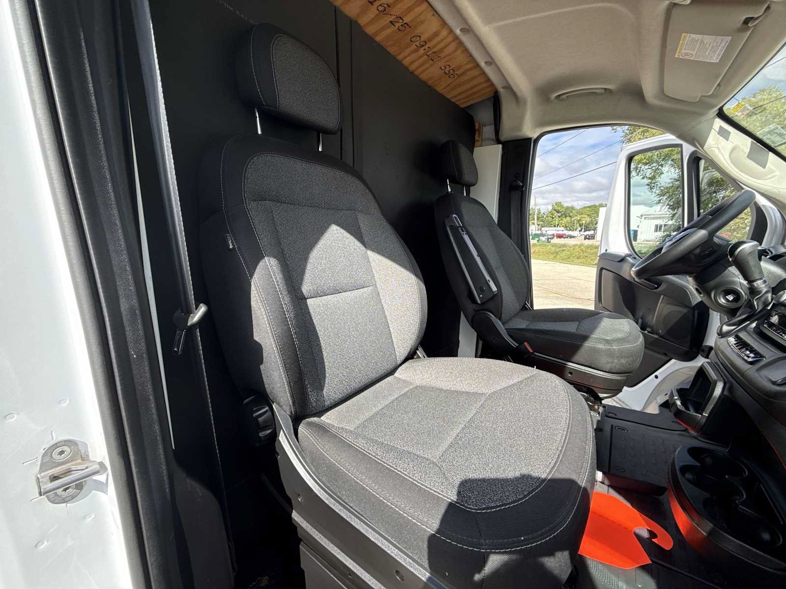 Used 2023 RAM ProMaster 2500 FWD image 26