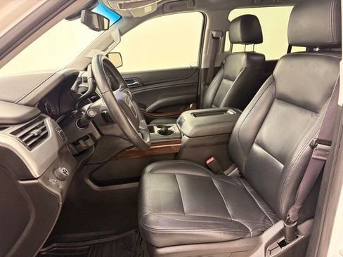 Used 2017 GMC Yukon SLE RWD image 17