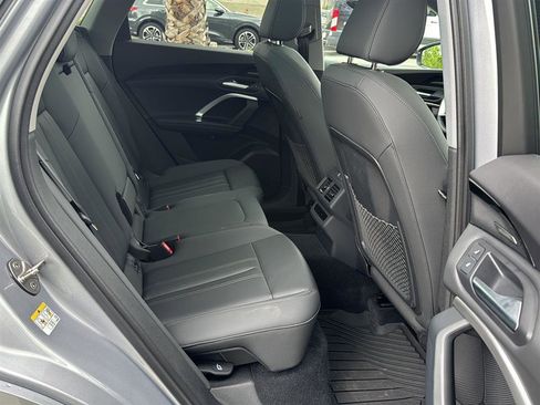 Used 2025 Audi Q5 Premium Plus w/ Premium Plus image 15