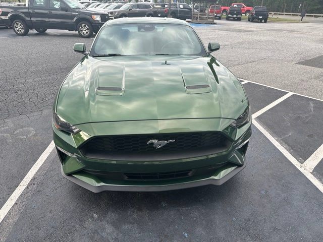 Used 2022 Ford Mustang Coupe RWD image 2