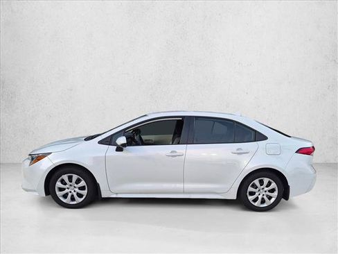 Used 2026 Toyota Corolla LE FWD image 8