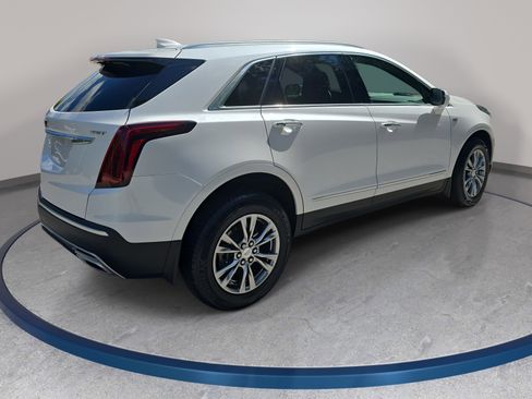 Used 2021 Cadillac XT5 Premium Luxury AWD/4WD image 5