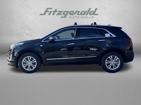 New 2026 Cadillac XT5 Luxury image 3