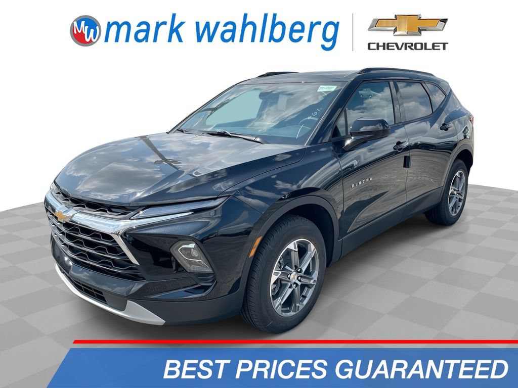 New 2026 Chevrolet Blazer LT w/ Convenience Package FWD image 1