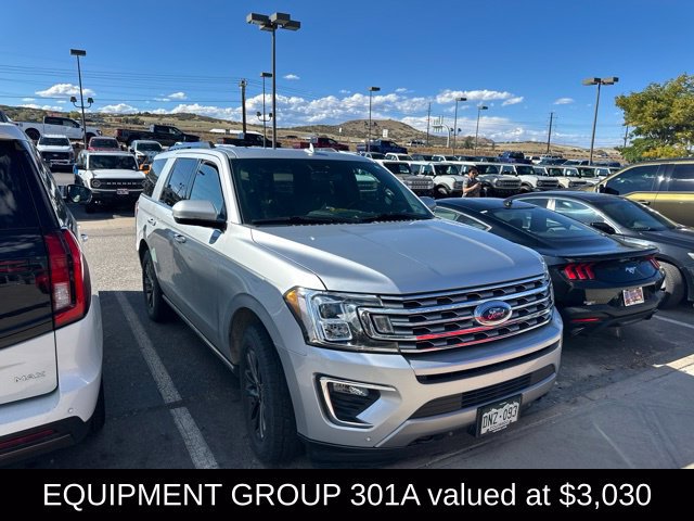 Used 2019 Ford Expedition Limited w/ Equipment Group 301A AWD/4WD image 3