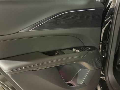New 2026 Cadillac Lyriq Sport AWD/4WD image 36