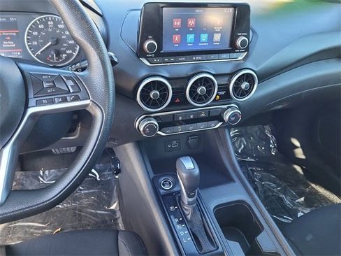 Used 2021 Nissan Sentra S image 14