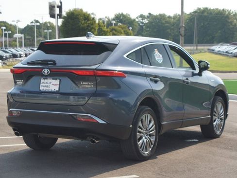 Used 2021 Toyota Venza Limited image 21