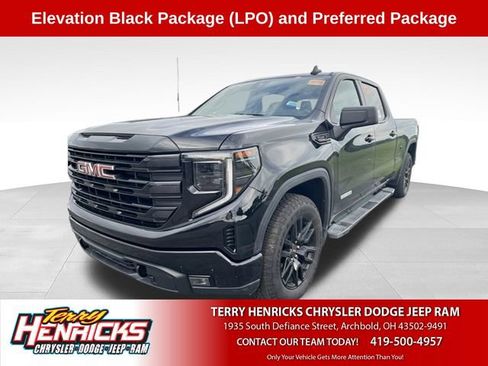 Used 2024 GMC Sierra 1500 Elevation w/ Preferred Package AWD/4WD image 1